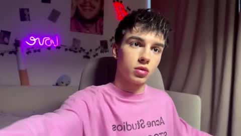 twinkvadusha online show from March 3, 7:48 am