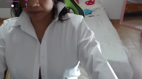 hiilary online show from October 9, 3:23 am