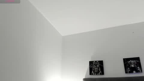 hilary_tailor online show from February 27, 10:52 am