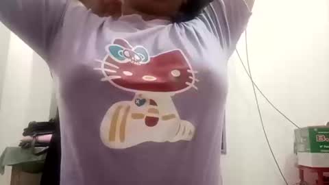 himuhimu22 online show from September 22, 6:01 pm