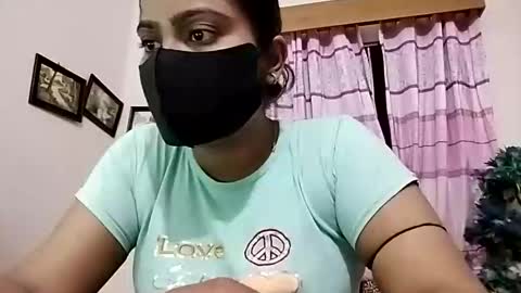 himuhimu22 online show from May 20, 11:22 pm