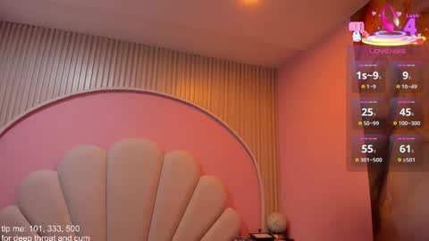 hinata_dolly online show from November 25, 11:20 am