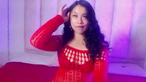 hinata lee online show from April 1, 4:02 am