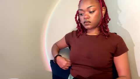 angelbabi online show from March 8, 6:58 pm