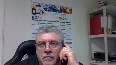 hippo online show from December 9, 9:39 am