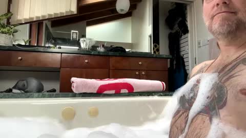 hippybiker online show from January 8, 6:52 pm