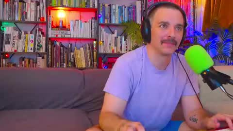 HipsterTrash Clark one half of Task Manager online show from June 14, 2:52 pm