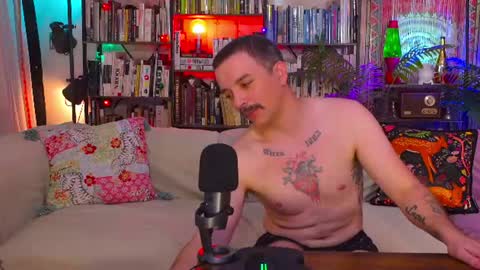 HipsterTrash Clark one half of Task Manager online show from July 3, 7:46 am