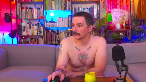 HipsterTrash Clark one half of Task Manager online show from July 25, 8:01 am