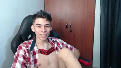 Hisokax online show from April 7, 4:47 am