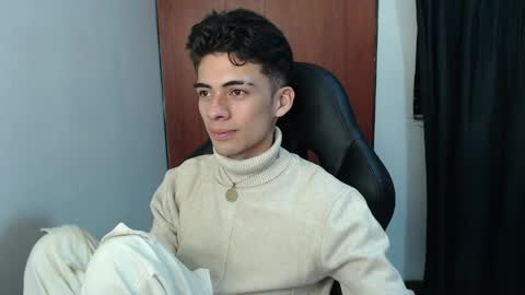 Hisokax online show from April 8, 5:10 am