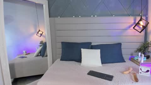 Hisoka online show from January 14, 1:24 am