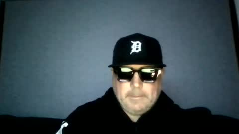 holden_minutz online show from July 2, 8:08 am