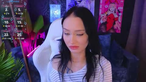 Snapshot of holly_berryy_ chatting on September 22, 8:18 am holly_berryy_ online show from September 22, 8:18 am