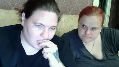 HollyXEva online show from May 26, 6:58 pm