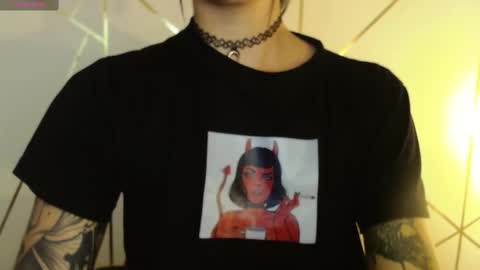 holly online show from February 19, 10:53 pm