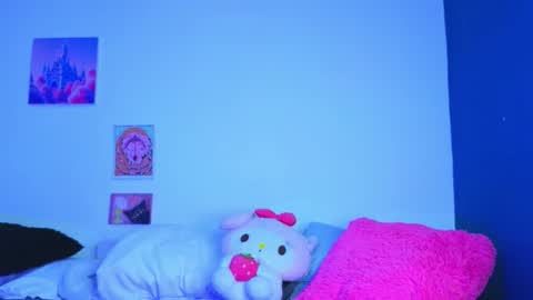      online show from December 13, 9:10 pm