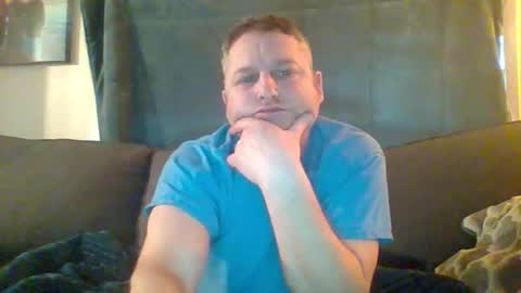 holycamole666 online show from April 3, 12:28 am