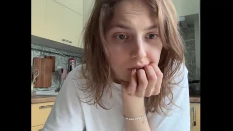 dori not holy get my tg channel with link from description under last photo online show from December 18, 10:54 am