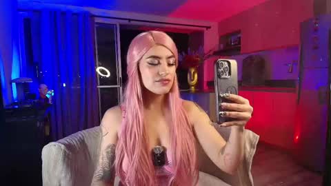   online show from October 25, 2:12 am