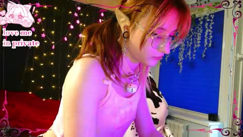 Honelints boyblonde hair AsterMIntfemboybrown hair online show from September 8, 3:00 pm