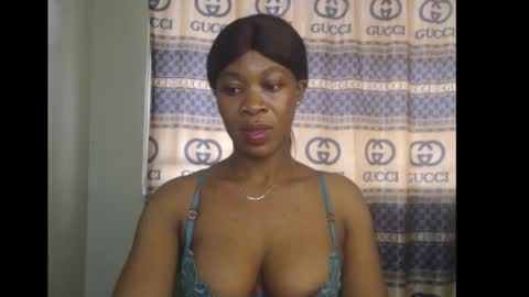 Flora online show from October 25, 10:03 am