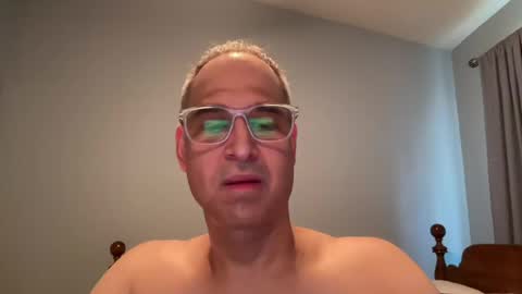honey_man14 online show from June 17, 3:39 pm