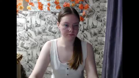 Lina online show from November 20, 4:22 am