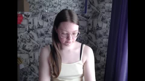 Lina online show from September 17, 9:35 am