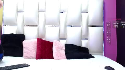 honey_moontsts online show from September 24, 11:06 am