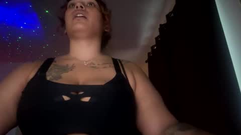 honeybeexo12 online show from September 16, 10:57 pm