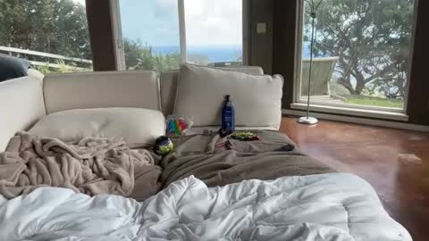 honeybun_z online show from February 7, 9:04 pm