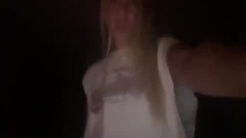 honeybun_z online show from February 17, 4:06 pm