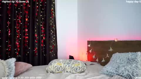 HoneyCarrol online show from February 28, 6:52 pm