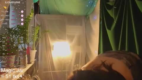 Snapshot of honeylem0n chatting on September 21, 3:32 am Molly  online show from September 21, 3:32 am