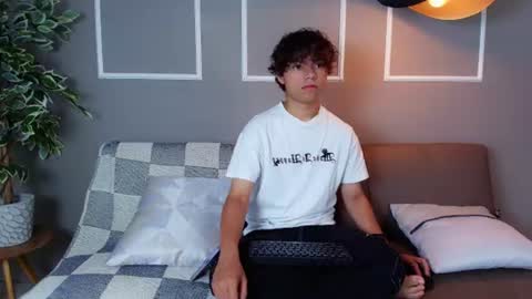honeymoon_sariel online show from July 10, 12:43 pm