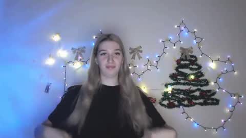 honeyveil online show from December 21, 10:32 am