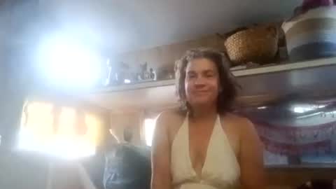 hoodoou online show from July 14, 1:53 am