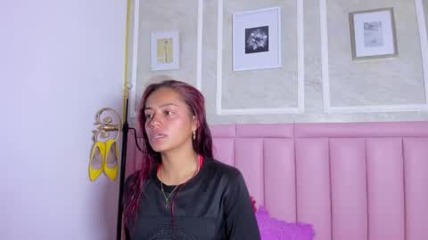 holly online show from January 12, 8:16 pm