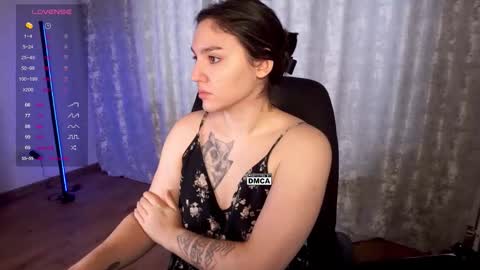 Karina online show from November 24, 1:59 am