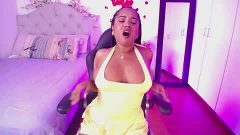 hope11x online show from March 30, 6:52 pm