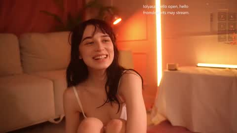 Horney Jozy online show from March 14, 6:45 pm