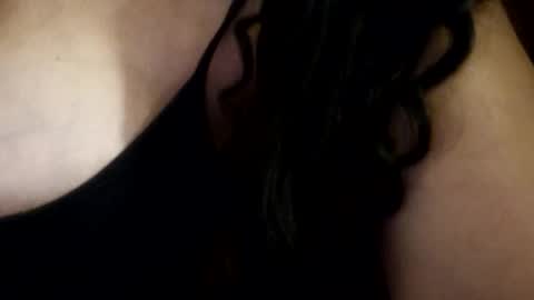 horneymomnextdoor online show from February 24, 2:47 am