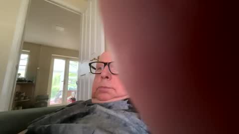 Cum suck Me off online show from March 29, 8:49 am