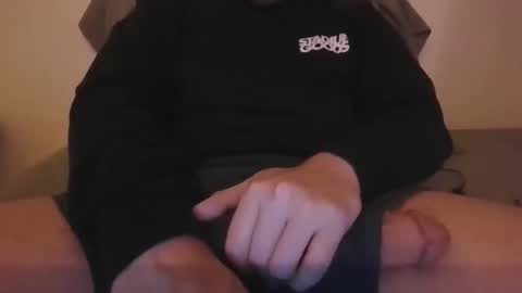 Snapshot of horny_matias chatting on February 21, 5:02 am horny_matias online show from February 21, 5:02 am