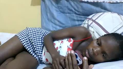 Snapshot of horny_mummie chatting on March 11, 9:56 am andalia online show from March 11, 9:56 am