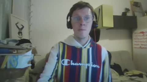 horny_pole online show from December 3, 2:42 am