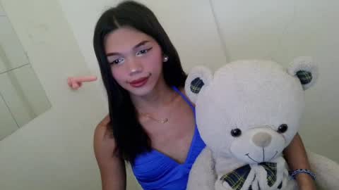 Rhiana online show from May 22, 3:35 am