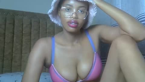 horny_sexy_baby online show from January 15, 2:15 pm