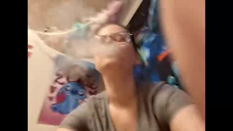 Horny wabbits online show from April 4, 6:09 am